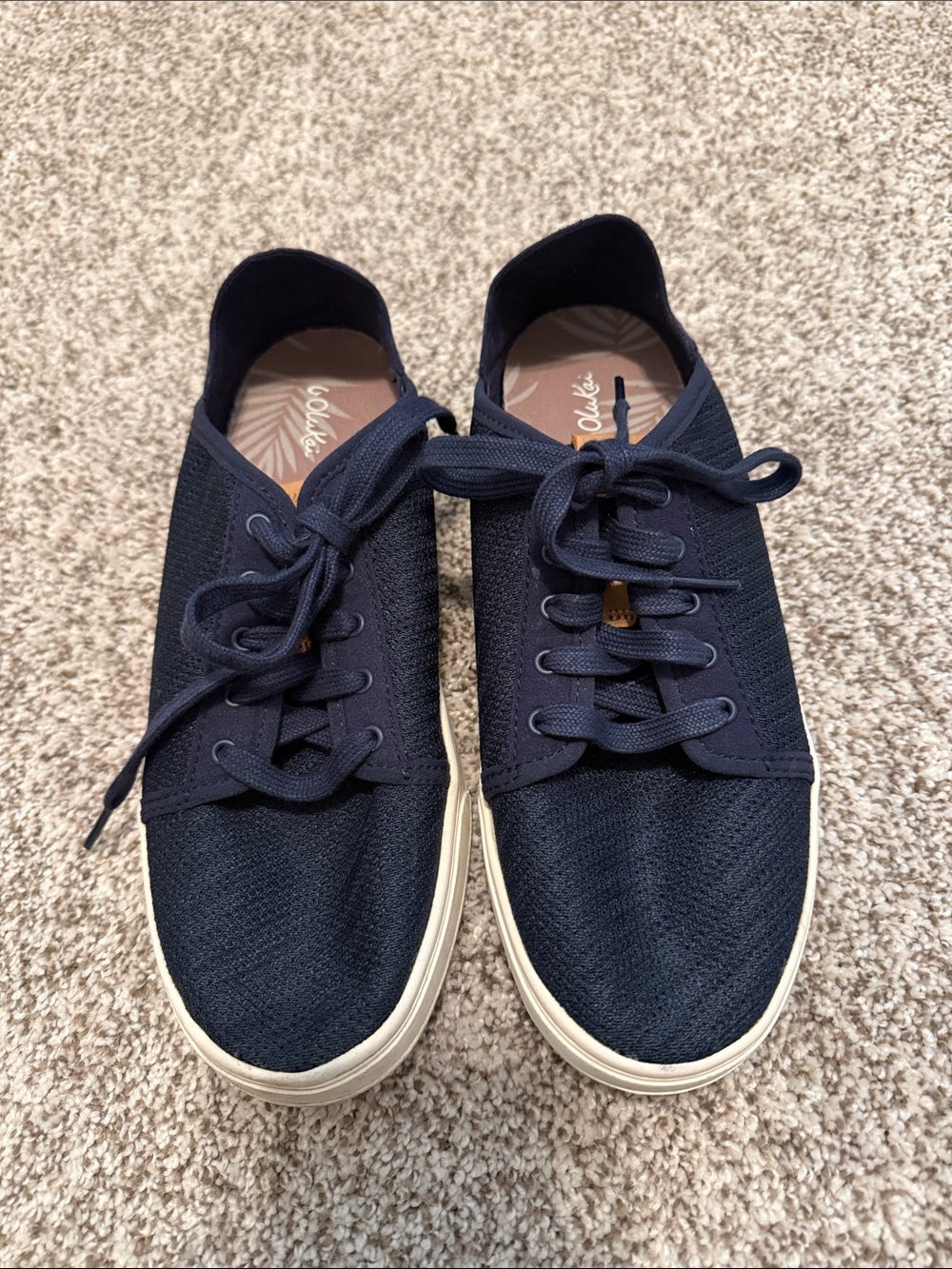 Olukai women’s Navy Casual Knit Lace-Up Sneaker